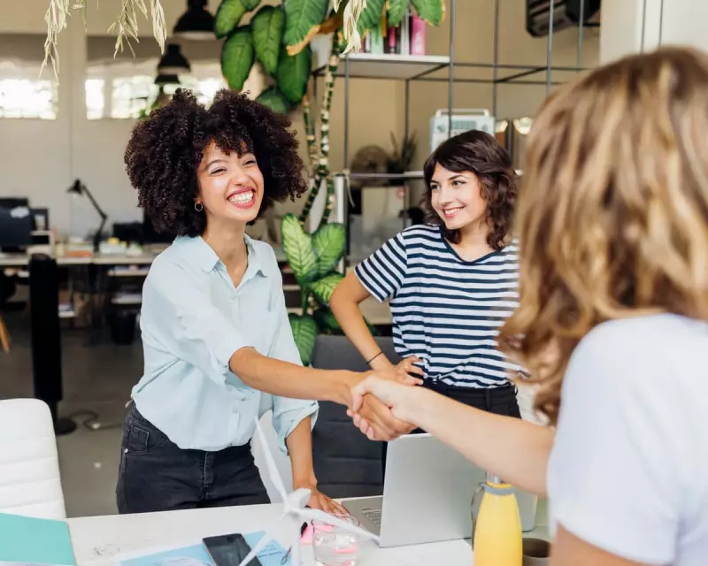 AI vs. Networking: Is Your CV Still Relevant in the Modern Job Market?