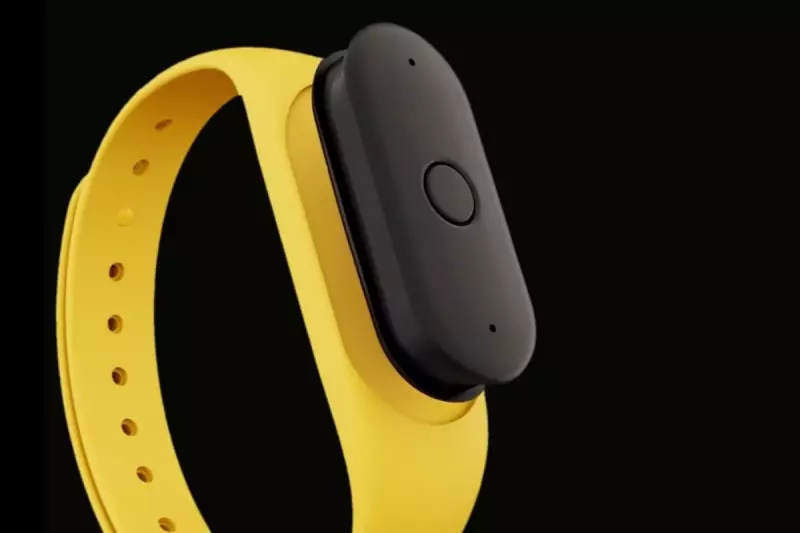 Amazon Invests in AI Startup Developing Revolutionary 'Bee' Bracelet