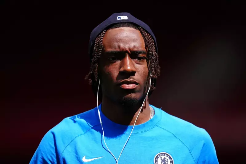 Arsenal Eye Noni Madueke as Chelsea Winger Faces Uncertain Future