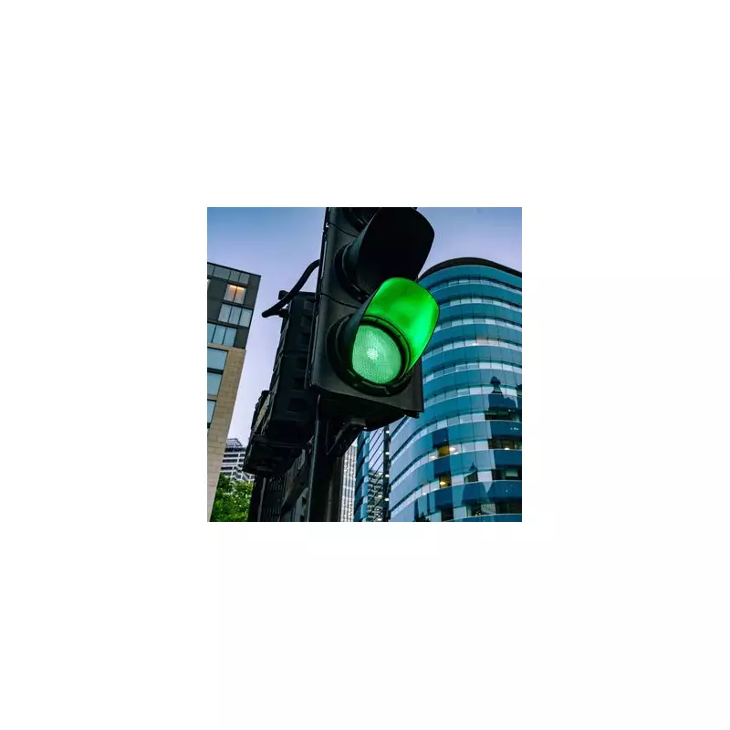 Brits Reveal Their Top 30 Most Cringe-Worthy Mic Drop Fails – You Won’t Believe #1!