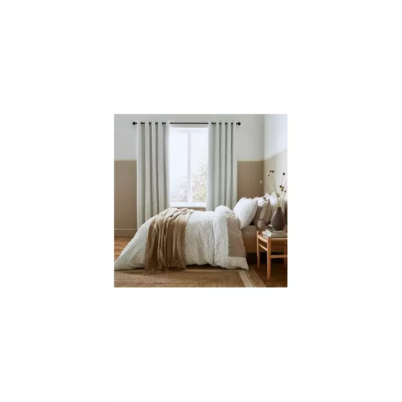 Dunelm Shoppers Claim 'No Need to Go Elsewhere' as Store's Quality and Prices Impress