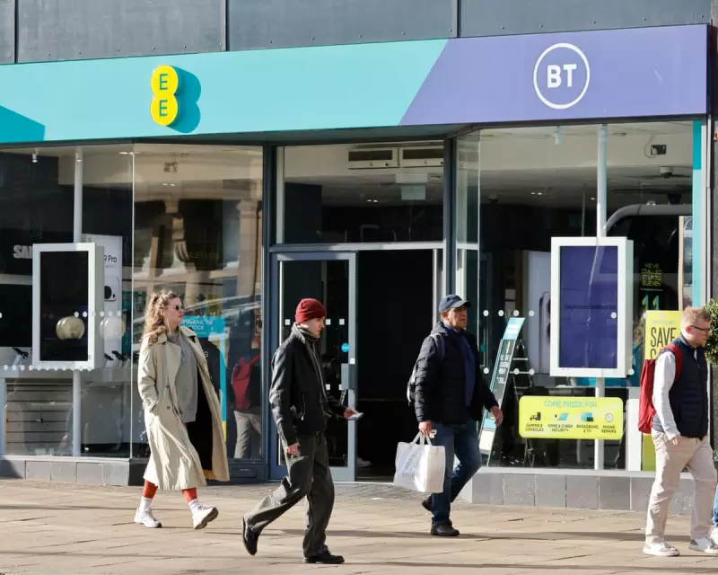 EE and BT Mobile Network Outage Leaves Thousands Stranded Across UK