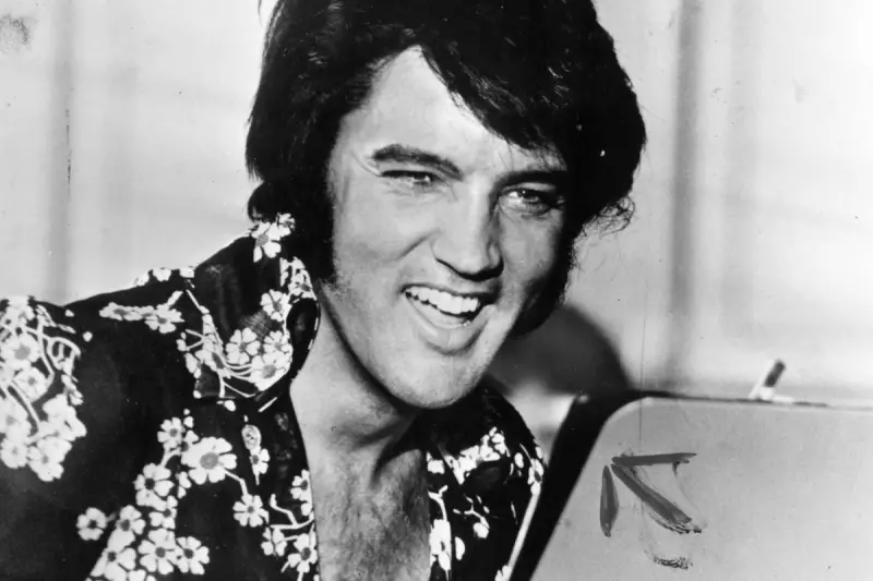 Elvis Evolution: The King Returns as a Stunning Hologram in London