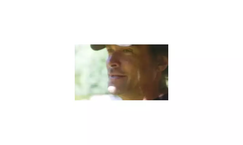 Hollywood A-Lister Looks Unrecognisable After Shaving Off Beard for First Time in Six Years – Can You Guess Who?