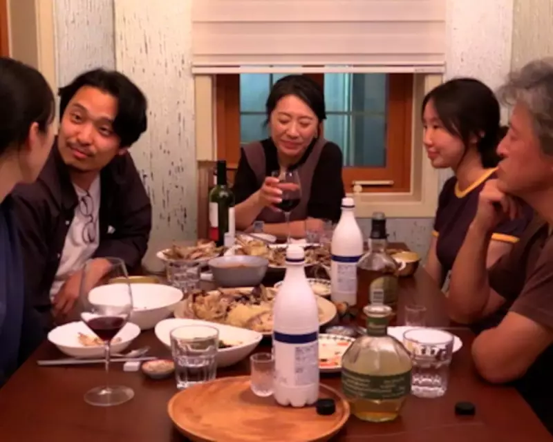 Hong Sang-soo's 'What Does That Nature Say to You?' – A Poetic Exploration of Human Connection