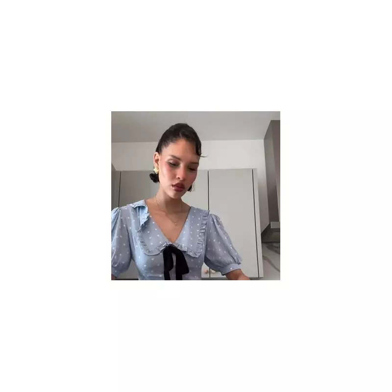 Influencer Nara Smith Slammed for 'Negligence' After Controversial Parenting Post