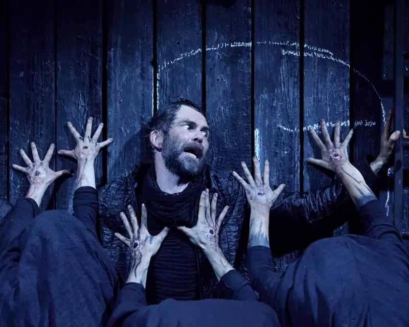 Intense Double Bill: 'Riders to the Sea' and 'Macbeth' Stun Audiences in Galway and Dublin