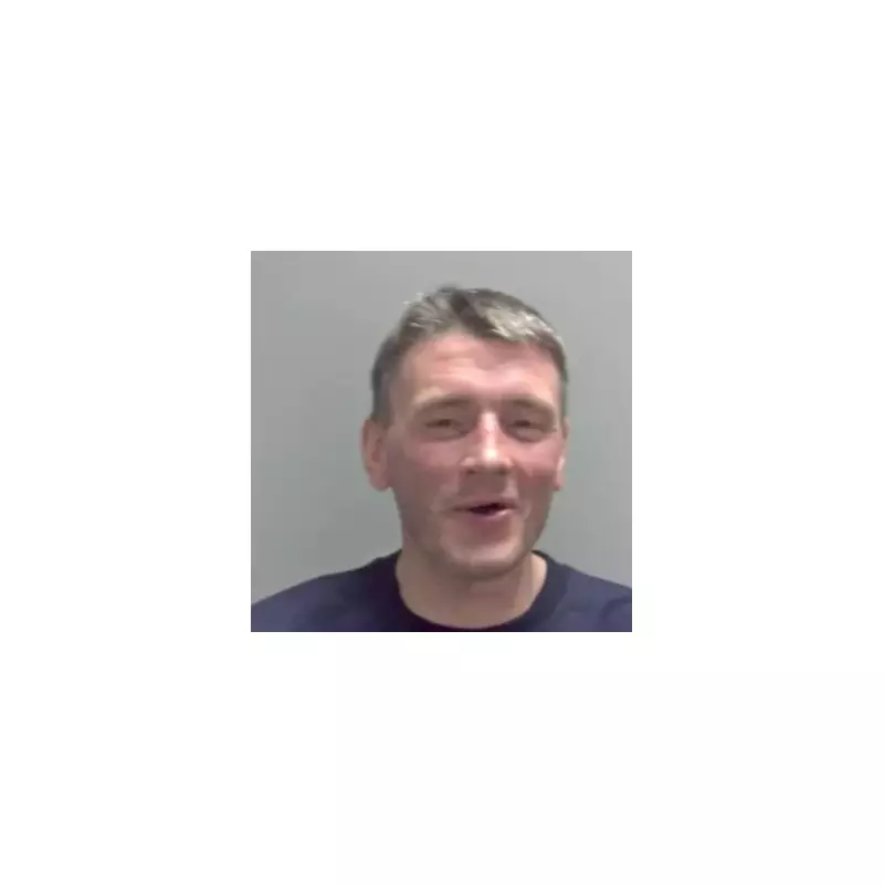 Jewellery Thief's Blunder: CCTV Captures Hilarious Moment as Raid Goes Wrong