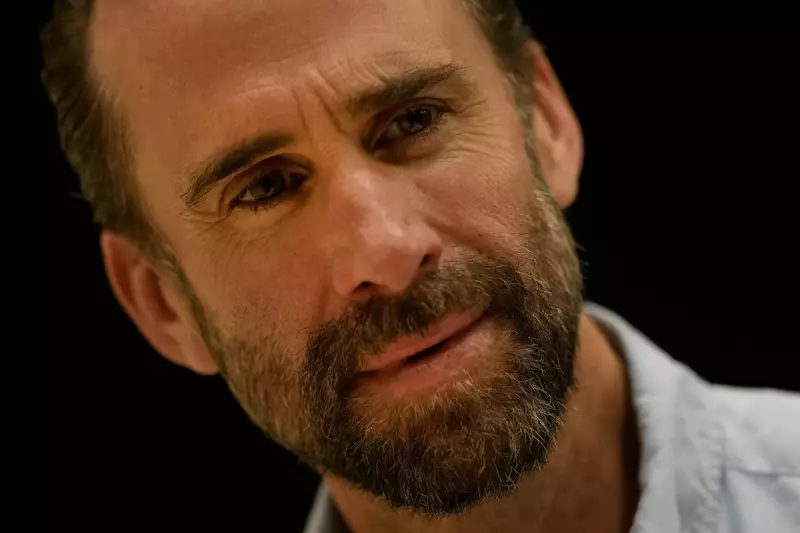 Joseph Fiennes' Horse Riding Accident in Costa Rica: Actor Survives Terrifying Ordeal