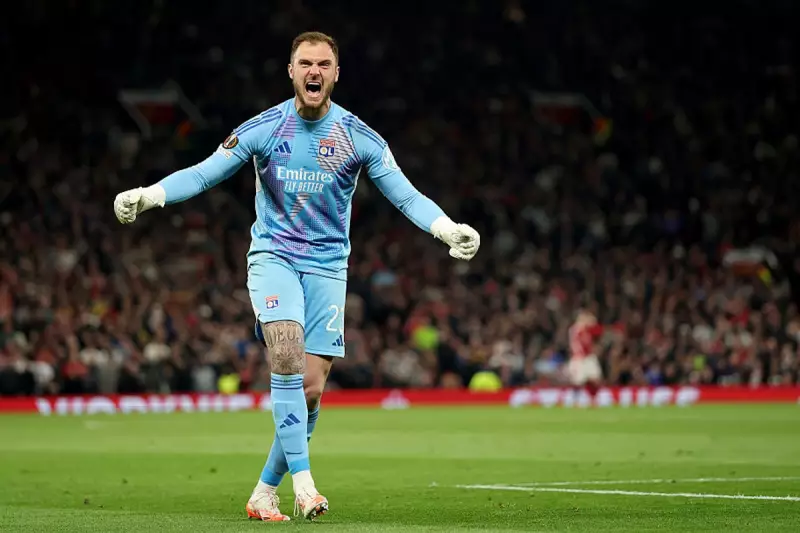 Leeds United Eye Brazilian Goalkeeper Lucas Perri as Potential Signing