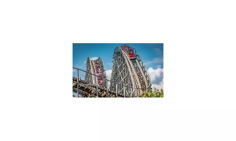 Mystery Death at Hersheypark: Pennsylvania Amusement Park Tragedy Under Investigation