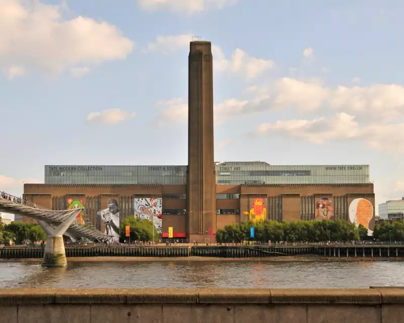 Tate Director Points Finger at Brexit and COVID for Plummeting Visitor Numbers