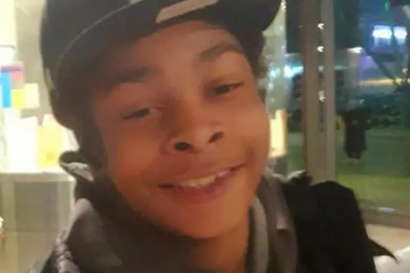 Teenager Killed in Woolwich Bus Stabbing: Police Hunt for Suspect