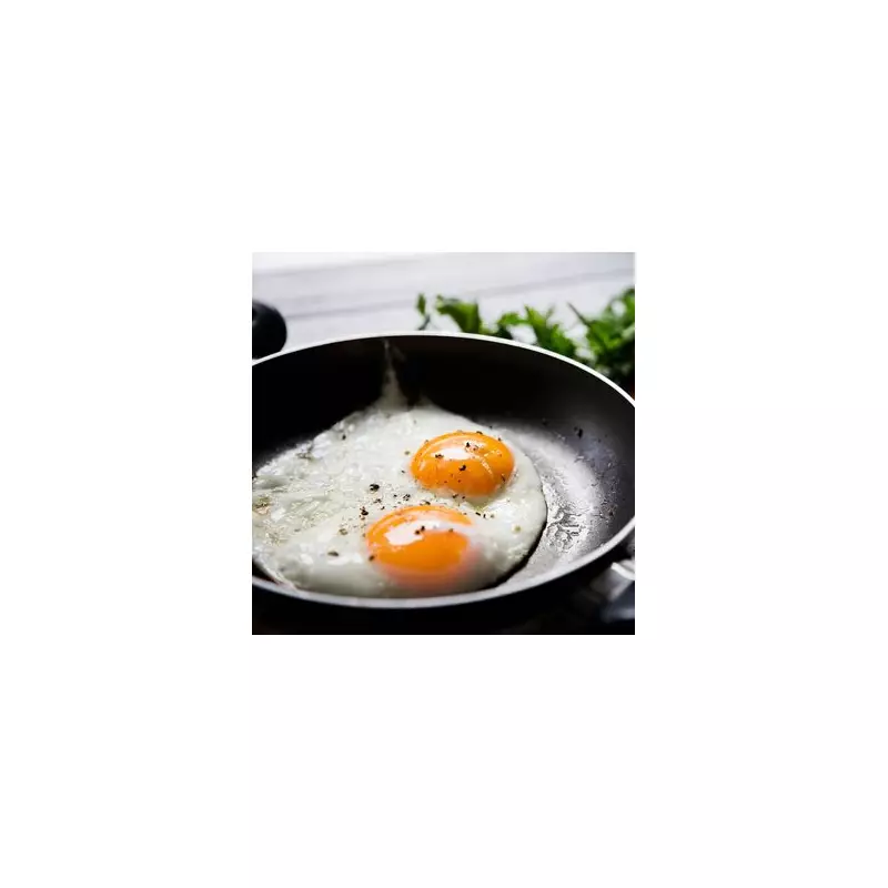 The Secret to Perfect Fried Eggs: A Chef's Game-Changing Trick