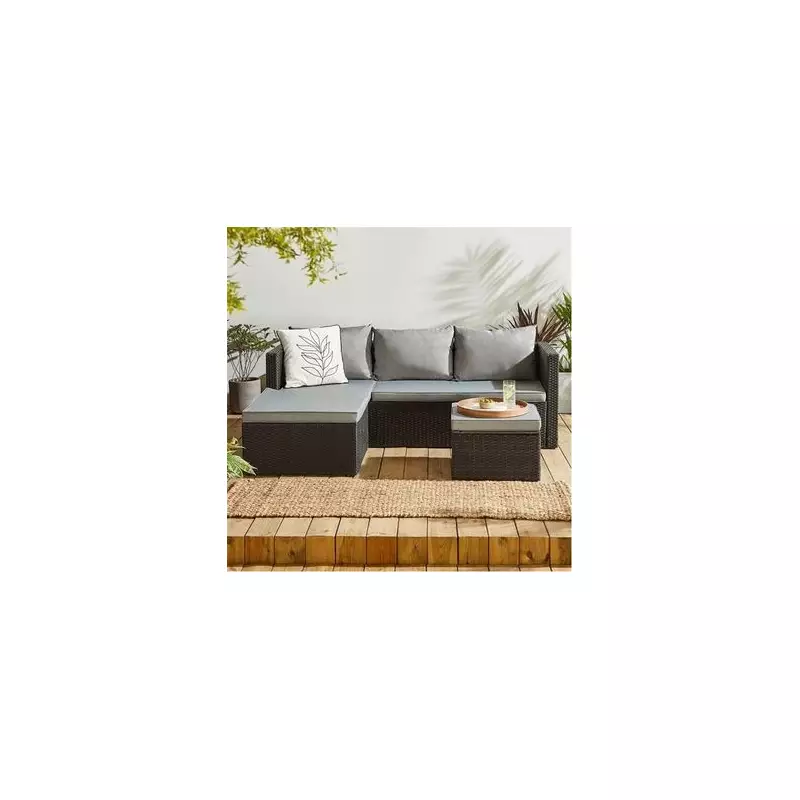 Transform Your Garden with This Luxurious and Affordable Rattan Set – Only £199!