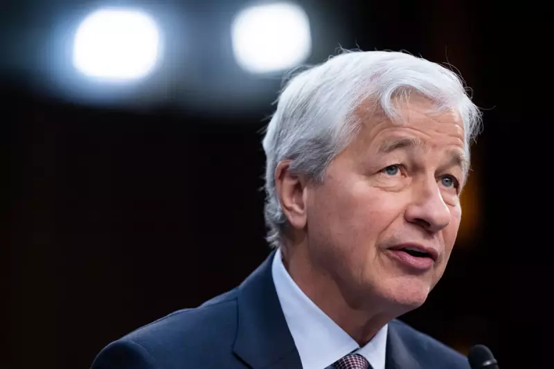 Trump Meets Jamie Dimon Amid Speculation Over Powell's Fed Future