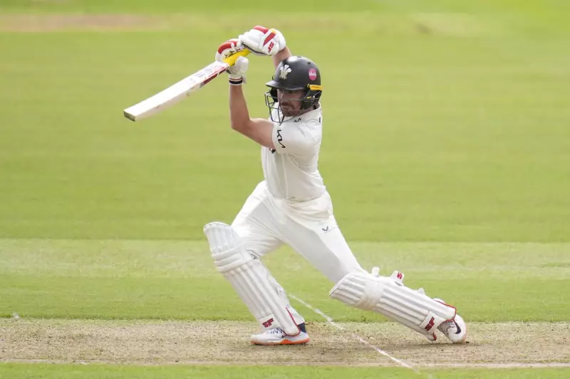 Warwickshire Dominate Scarborough as Burns, Lawrence & Sibley Shine
