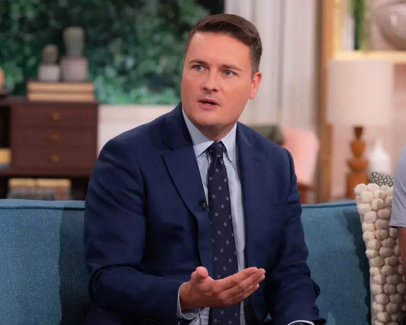 Wes Streeting Mulls Student Debt Relief for Doctors to Prevent NHS Strikes