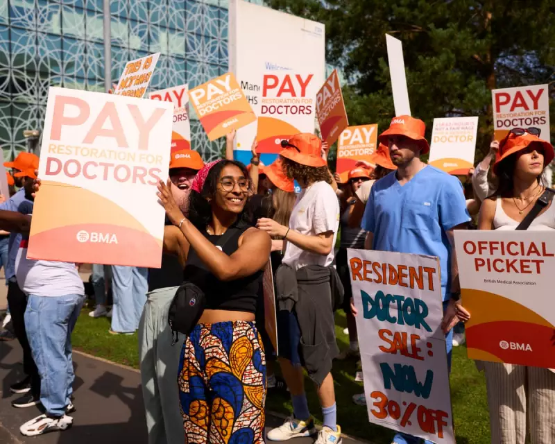 Wes Streeting's NHS Crisis: Did the Health Secretary Really Avert a Doctors' Strike?