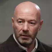 Alan Shearer's Bold Prediction: Alexander Isak's Future at Newcastle Amid Transfer Rumours