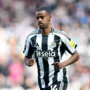 Alexander Isak's Shirt Number Dilemma: Liverpool vs Newcastle Battle for the Star Striker