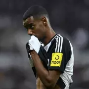 Alexander Isak's Shocking Transfer U-Turn: Newcastle Star Set to Stay Despite Arsenal Interest