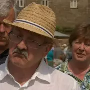 Antiques Roadshow Stunned by Rare Kashmiri Silver Bowl Worth Thousands