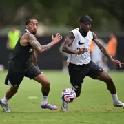 Arsenal and Chelsea Battle for Homegrown Talent: Noni Madueke and Pedro Neto in Transfer Spotlight