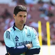 Arsenal and Crystal Palace Battle for Gyokeres and Eze in Summer Transfer Showdown