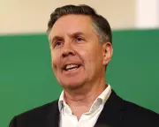 Australia Sees Decline in Teen Vaping Rates, Health Minister Mark Butler Announces