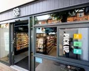 Co-op Expands 'Food on the Go' with 15 New Bitesize Stores Across the UK