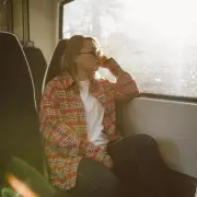 Commuter's Emotional Breakdown on Busy Train Sparks Heartfelt Reactions