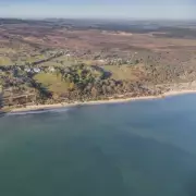 Discover the UK's Hidden Gem: A Stunning Beach with Crystal-Clear Waters