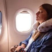 Genius or Gross? The Surprising Travel Hack Passengers Are Using to Stay Hydrated on Flights