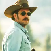 Josh Lucas Ties the Knot in Secret Wedding – Yellowstone Star's Romantic Surprise!