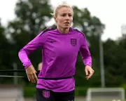 Leah Williamson Returns to Training as England Gear Up for Euro 2025 Semi-Final Against Italy