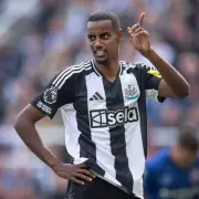 Liverpool Eye Alexander Isak as Newcastle Face Financial Pressure – Transfer Drama Unfolds
