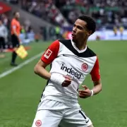 Liverpool Eye Hugo Ekitike as Frankfurt Move Collapses – Transfer Twist!