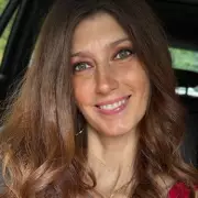 Man Travels 500 Miles to Meet Online Love—Only to Discover She's a 60-Year-Old Woman