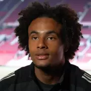 Man Utd Eye Joshua Zirkzee as Erik ten Hag's Future Hangs in the Balance