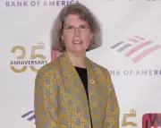 NPR Editor-in-Chief Announces Surprise Departure Amid Media Shake-Up