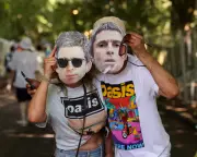 Oasis Ticket Scam on Instagram: How Fraudsters Duped Fans Ahead of Wembley Stadium Gig