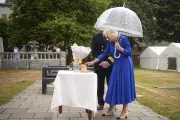 Queen Camilla's Hilarious Cling Film Mishap: A Royal Gift Gone Wrong