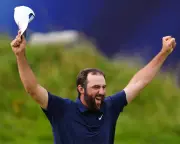 Scottie Scheffler Triumphs at The Open Championship: A Masterclass in Golf Dominance