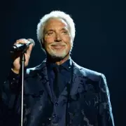 Sir Tom Jones Cancels Major UK Tour Due to Health Concerns – Fans Devastated