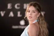 Sydney Sweeney Stuns in New American Eagle Campaign – Watch the Viral Video