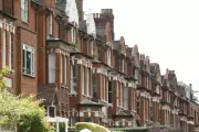 UK House Prices See Biggest Drop in Five Years – What It Means for Buyers and Sellers