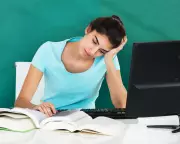 UK Job Market Crisis: Why Young Brits Are Fleeing Abroad for Work