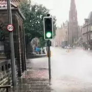 UK Weather Chaos: Sudden Storm Batters Major Cities - Travel Disrupted & Warnings Issued