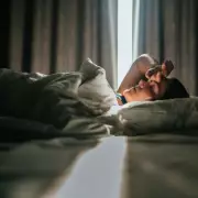 Why You Should Avoid This Common Holiday Drink to Stay Safe Abroad